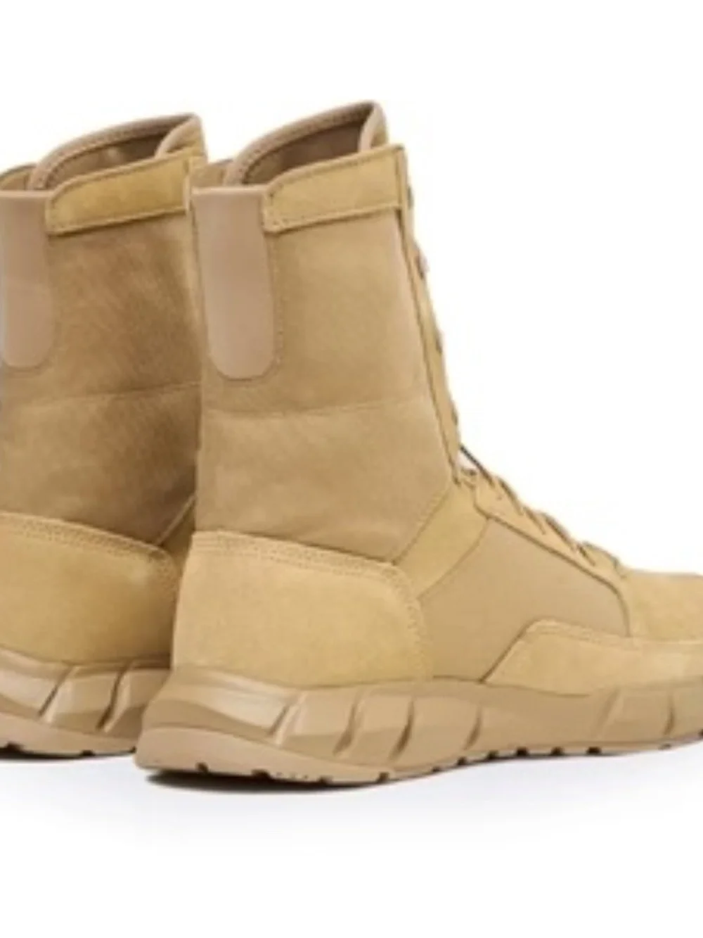 New OAKLEY COYOTE BOOT, Men's Size 6.5